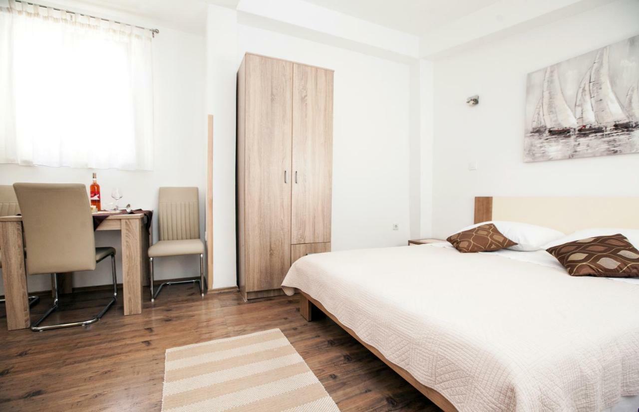 ספליט The Garden Rooms & Suites מראה חיצוני תמונה